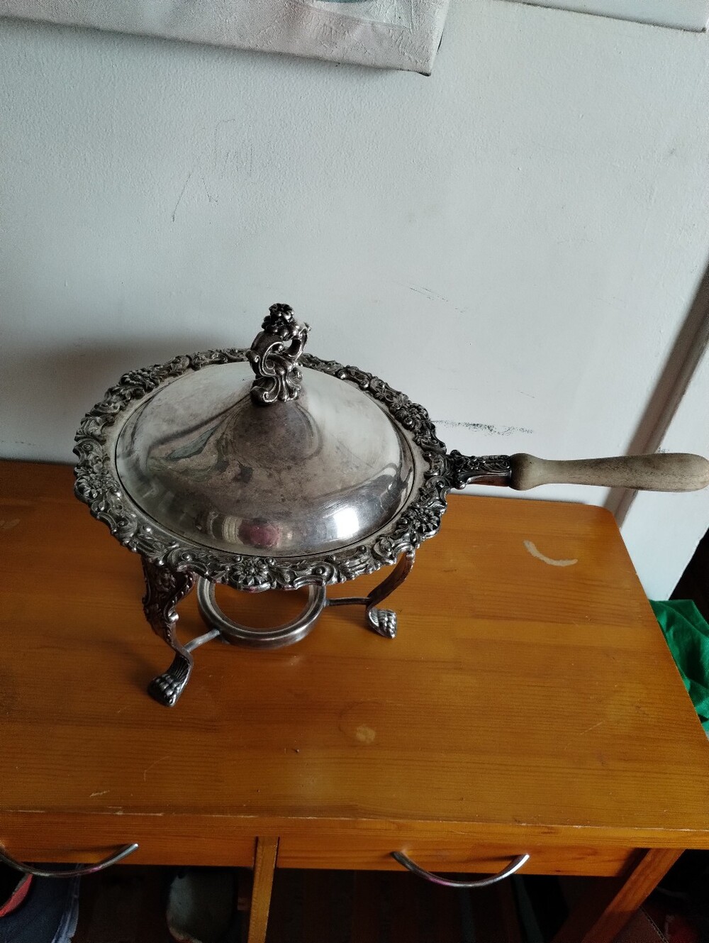 VTG Silver-Plated Decorative Chafing Dish with Handle